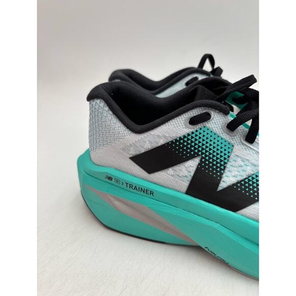 New Balance FuelCell Supercomp Trainer V3 Women's NWD Run-Shoe White US Size 8.5 - Picture 3 of 12